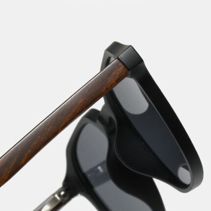 NQ7574 Fashion UV400 Sunglasses with Spring Hinge - Image 5